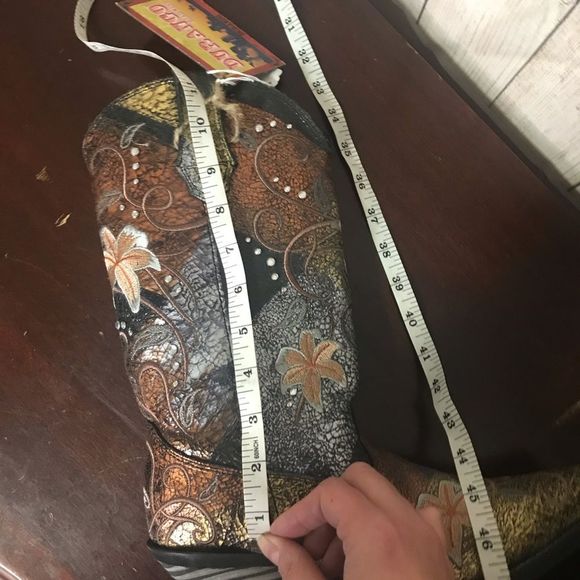 Durango 12" Floral Distressed Metallic Cowboy boot - Picture 15 of 16